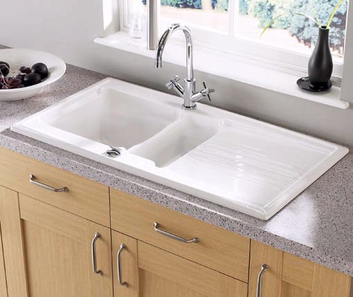 Example image of Astracast Sink Equinox 1.5 bowl ceramic kitchen sink.