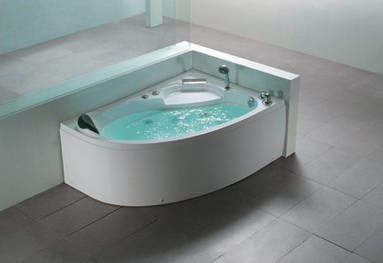 Crown Offset Corner Whirlpool Bath. 1500x1000mm (Right Hand).