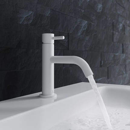 Crosswater MPRO Basin Mixer Tap With Lever Handle (Matt White).