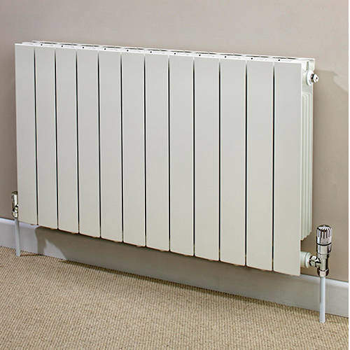 EcoHeat Saxon Horizontal Aluminium Radiator & Brackets 440x1140 (White).