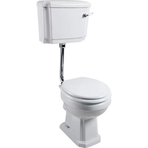 Oxford Cromford Traditional Low Level Toilet & Cistern With Flush Pipe.