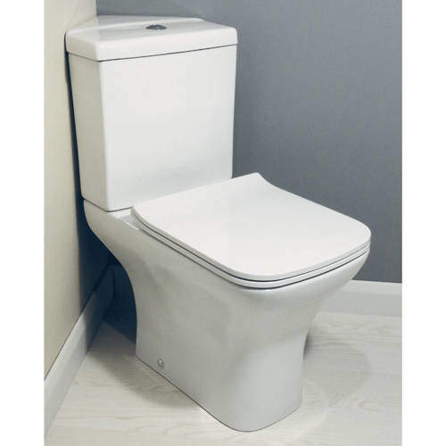 Oxford Fair Corner Toilet With Cistern & Slimline Seat (WRAS).