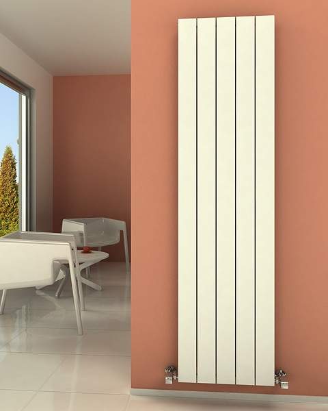 Reina Radiators Savona Vertical Radiator (White). 470x1800mm. 4685 BTU.