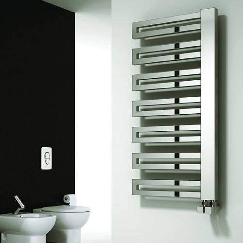 Reina Radiators Ginosa Towel Radiator (Chrome). 1000x500mm.