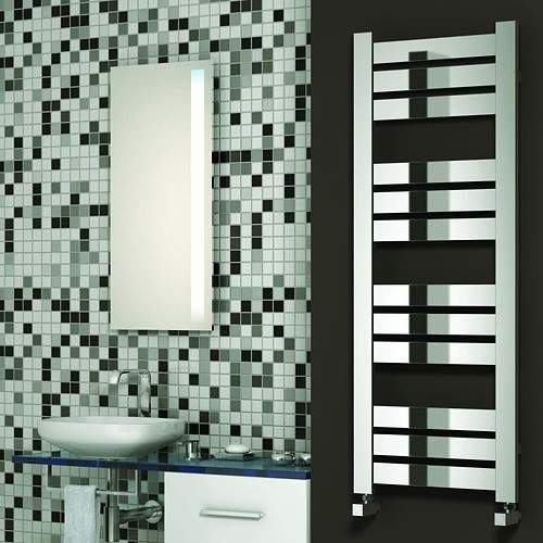 Reina Radiators Riva Towel Radiator (Chrome). 620x500mm.