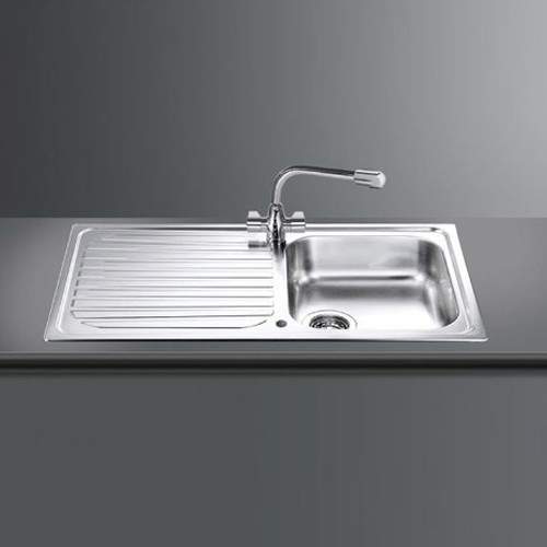 Smeg Sinks Cucina 1.0 Single Bowl Reversible Kitchen Sink With Drainer.
