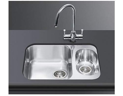 Smeg Sinks Alba 1.5 Bowl Undermount Kitchen Sink (Stainless Steel).