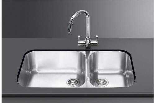 Smeg Sinks 2.0 Bowl Stainless Steel Undermount Kitchen Sink.