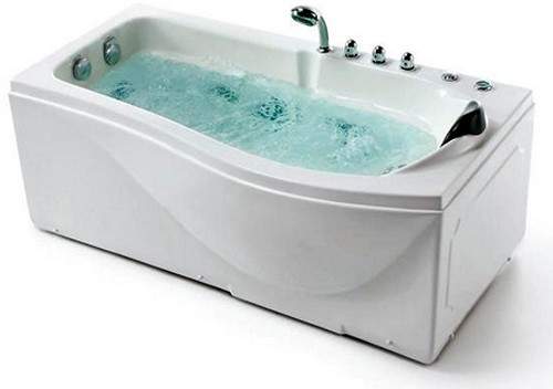 Hydra P Shaped Whirlpool Bath With Bath Panels. 1500x820 (Left Handed).