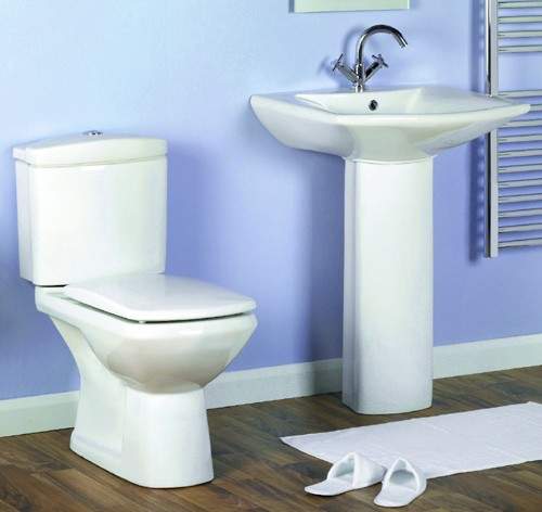 Thames Square designer four piece bathroom suite with 1 tap hole basin.