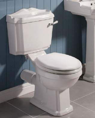 Ultra Beresford Traditional Toilet Pan With Cistern & Lever Flush.