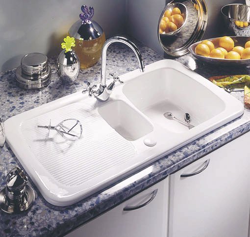 Example image of Astracast Sink Aquitaine 1.5 bowl ceramic kitchen sink.