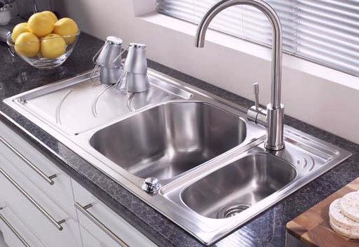 Example image of Astracast Sink Echo 1.5 bowl stainless steel kitchen sink with left hand drainer.
