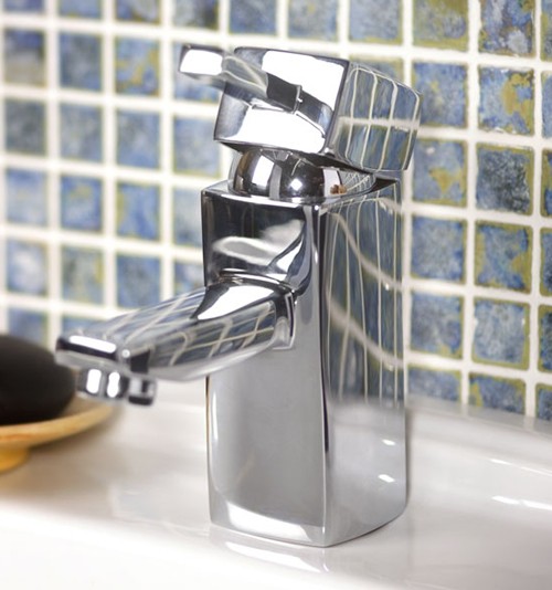 Example image of Deva Rubic Mono Basin Mixer Tap With Pop Up Waste (Chrome).