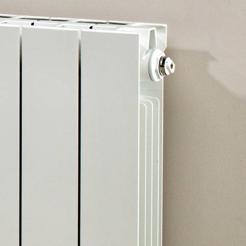 Example image of EcoHeat Saxon Horizontal Aluminium Radiator & Brackets 440x980 (White).