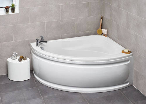 Example image of Hydracast Orlando RH Turbo Whirlpool Bath With 14 Jets & Panel, 1500x1040.