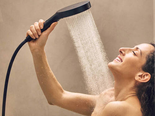 Example image of Hansgrohe Rainfinity Rainfinity Hand Shower 130 With 3 jets EcoSmart+ (Matt Black)