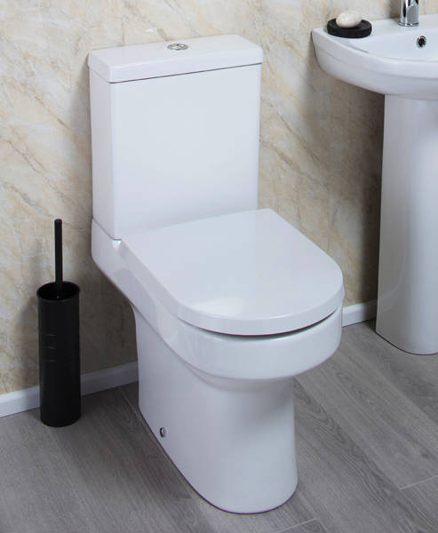 Example image of Oxford Montego Close Coupled Toilet With Cistern & Seat (WRAS approved).