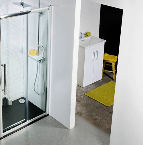 Example image of Oxford 1000mm Sliding Shower Door With 8mm Thick Glass (Chrome).