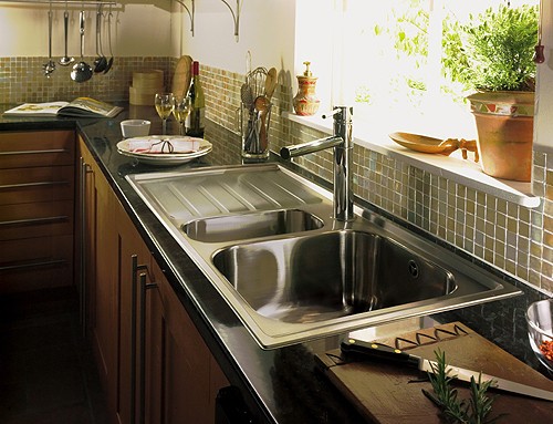 Example image of Rangemaster Manhattan 1.5 Bowl Stainless Steel Sink, Left Hand Drainer.
