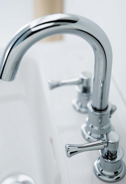 Example image of Mayfair Tait Lever 3 Tap Hole Basin Mixer Tap With Pop-Up Waste (Chrome).