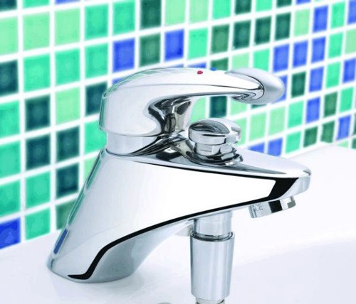 Example image of Mira Excel 1 Tap Hole Bath Shower Mixer Tap With Shower Kit (Chrome).
