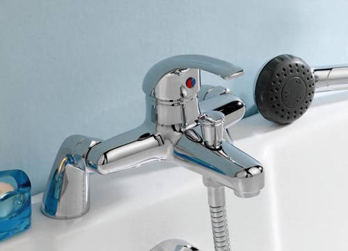 Example image of Nuie Eon Bath shower mixer including kit