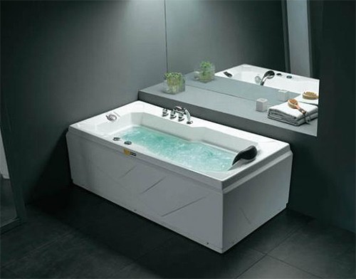 Example image of Hydra Corner whirlpool Bath With Bath Panels. 1600x800 (Left Handed).