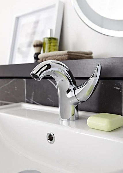 Example image of Ultra Freya Mono Basin & Bath Shower Mixer Tap Set With Shower Kit (Chrome).