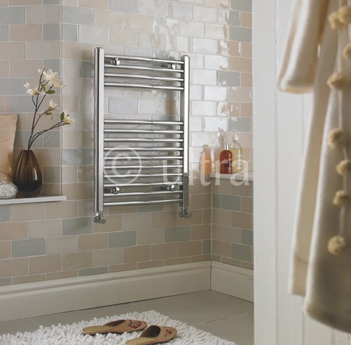 Example image of Ultra Radiators Curved Heated Towel Rail (Chrome). 500x700mm. 737 BTU.