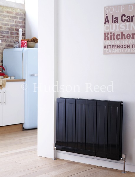 Example image of Hudson Reed Radiators Glee Designer Radiator (Black). 832x600mm.
