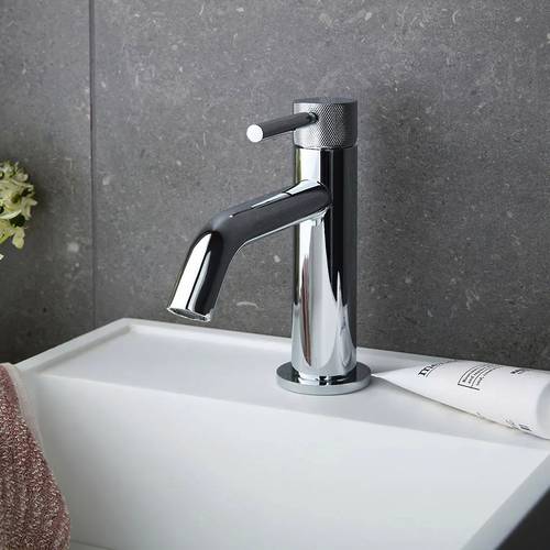 Example image of Vado Origins Slimline Mono Basin Mixer Tap With Knurled Accents & Waste (Chrome).